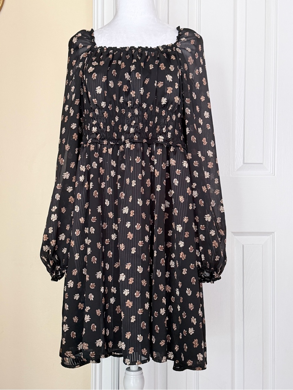 Melrose and Market Black Floral Smocked Mini Dress XXL Sheer Puff Sleeve